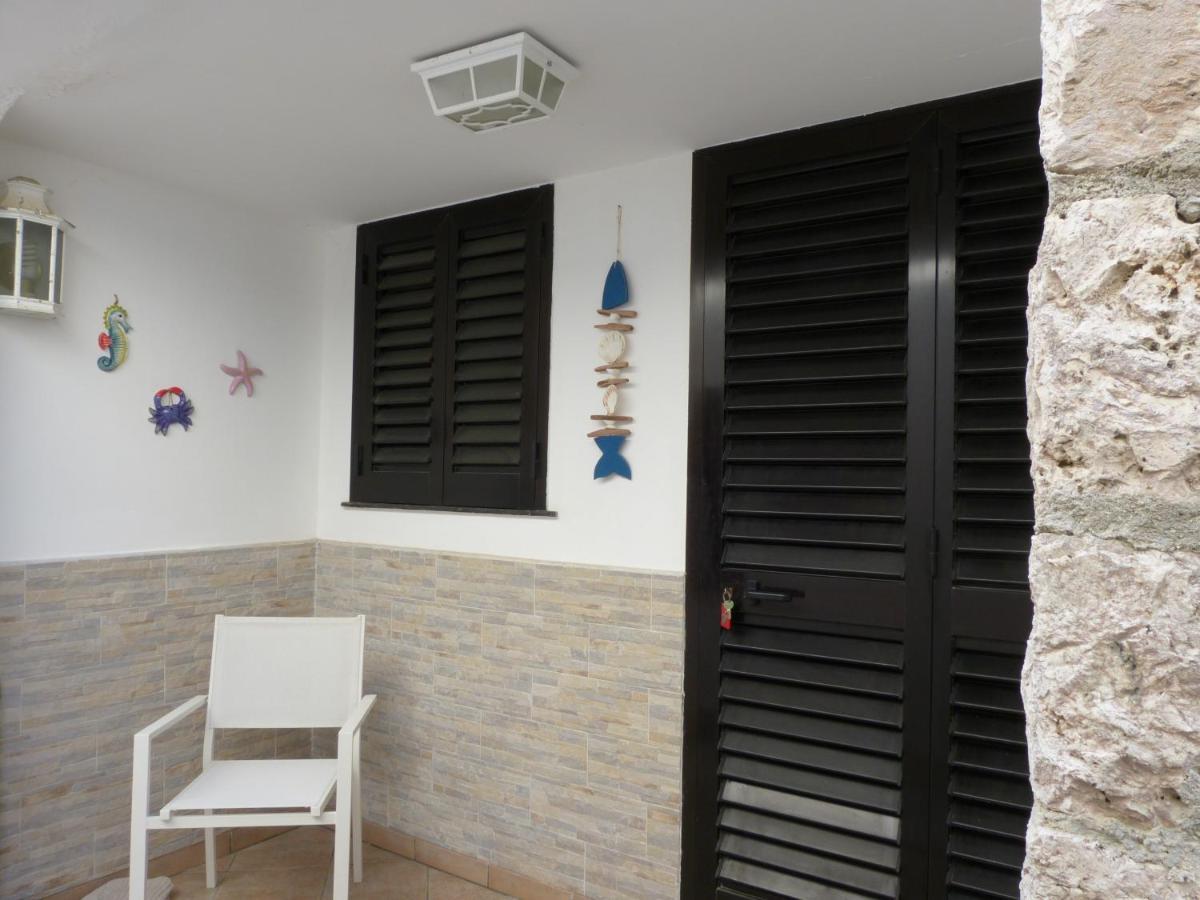 Casa Vacanze Vincenzo E Rosanna Castro  Zewnętrze zdjęcie